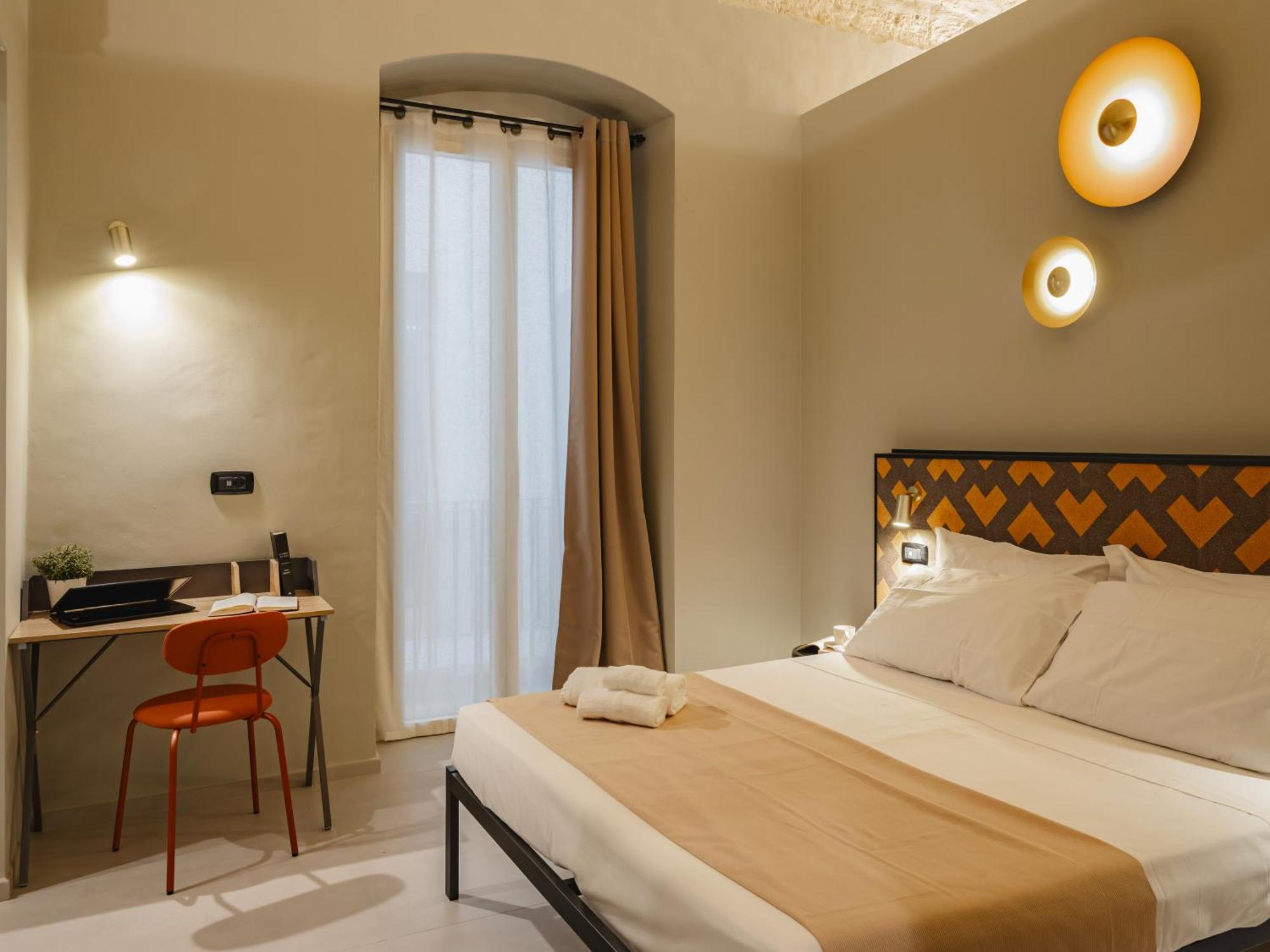 Almica24 Hotel Bari Kültér fotó