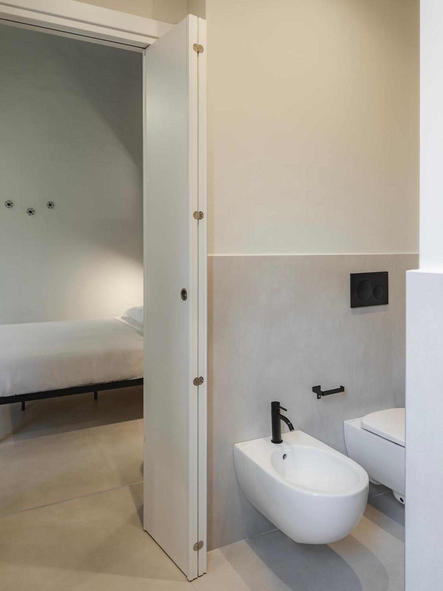 Almica24 Hotel Bari Kültér fotó