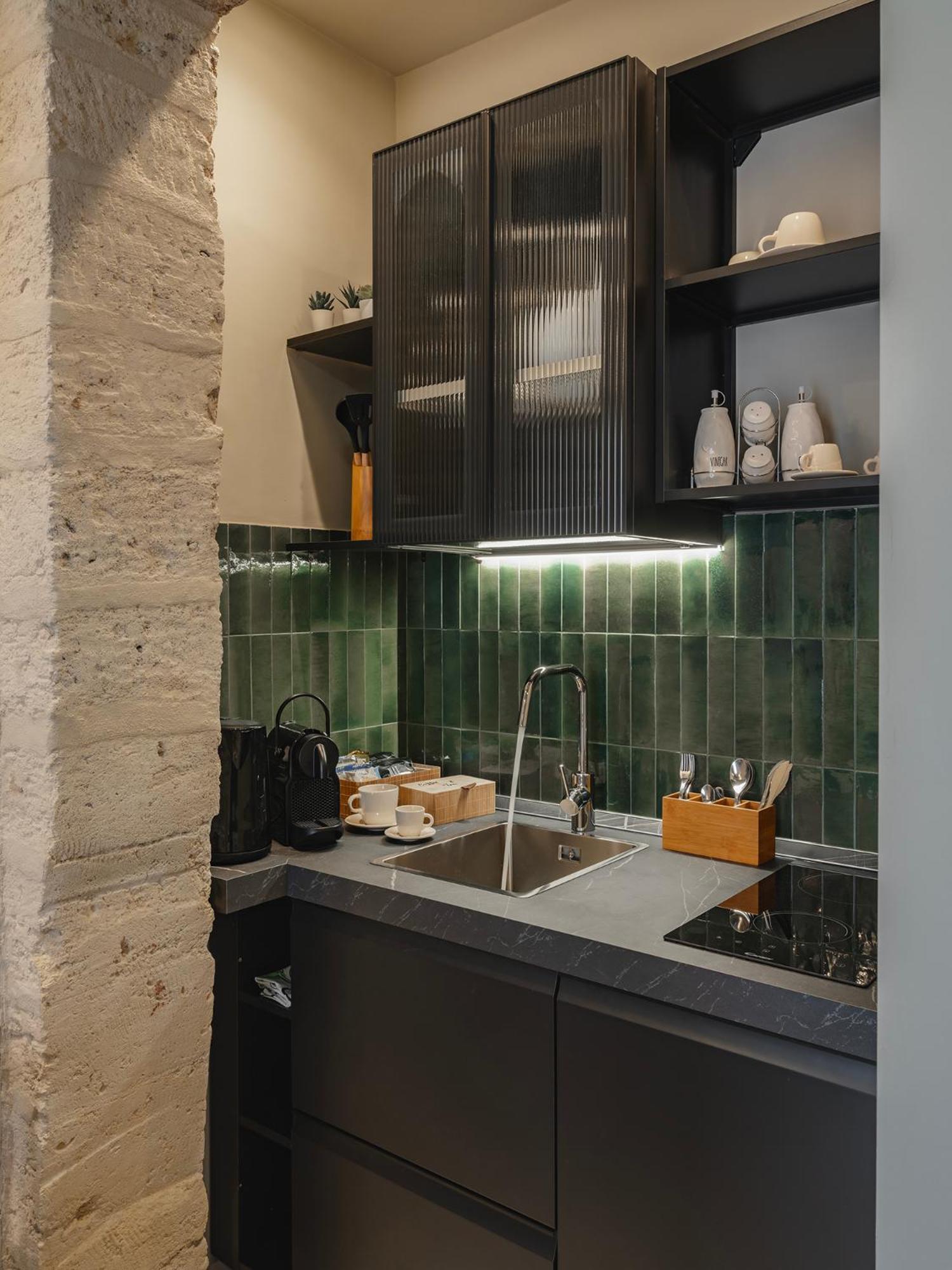 Almica24 Hotel Bari Kültér fotó